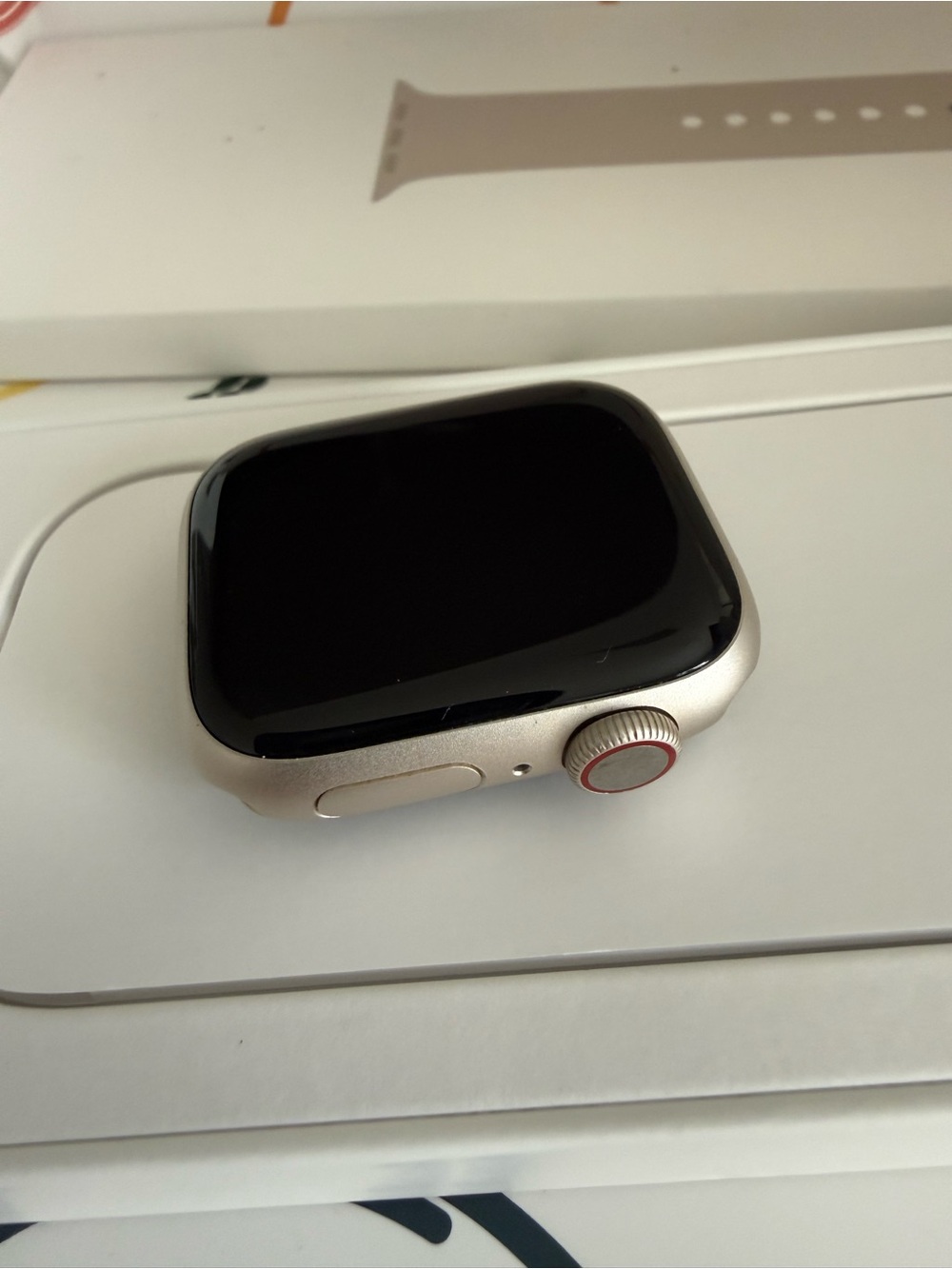 Apple Watch Series 7 (GPS + Cellular) - Picture 5 of 12